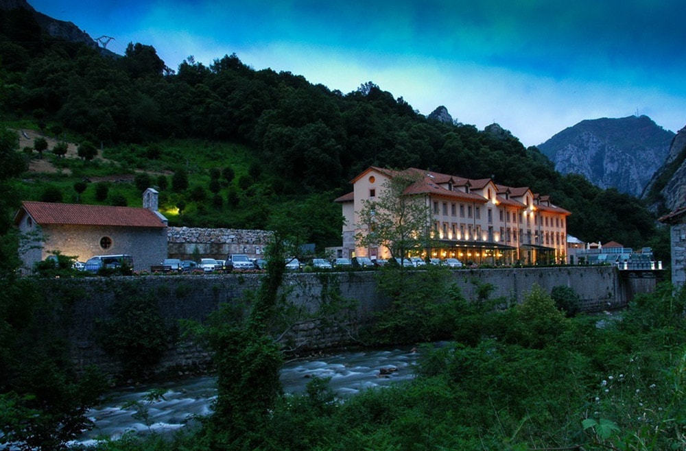 Balneario La Hermida Balnearios de Cantabria